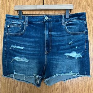 Like New American Eagle Distressed Curvy Hi-Rise Shortie Shorts Sz 18